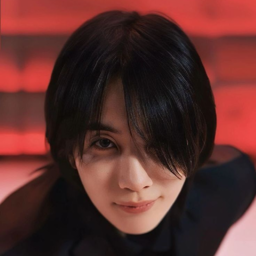 Jeonghan gallery image