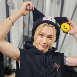 Felix 1