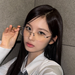 Sullyoon gallery image