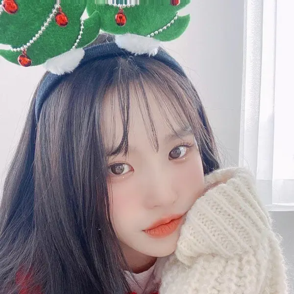 Hayoung gallery image