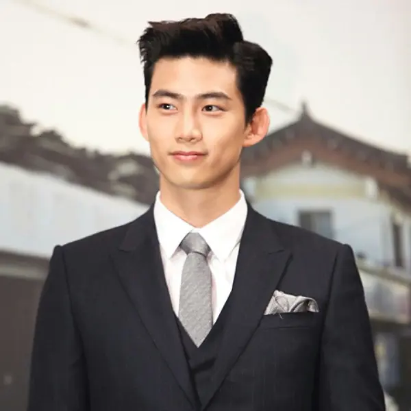 Ok Taecyeon gallery image