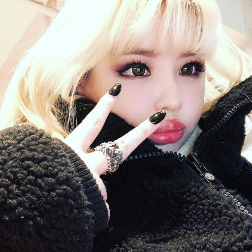 Bom gallery image