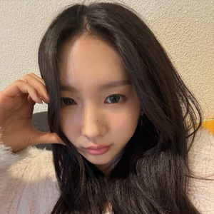 Yeonjung gallery image