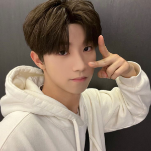 Hyunwoo gallery image