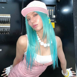 Sayaka gallery image