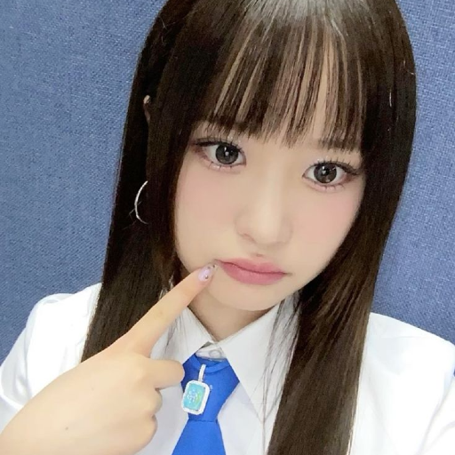Yuina gallery image