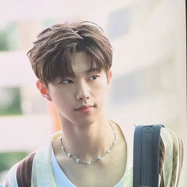 Hyunwoo gallery image