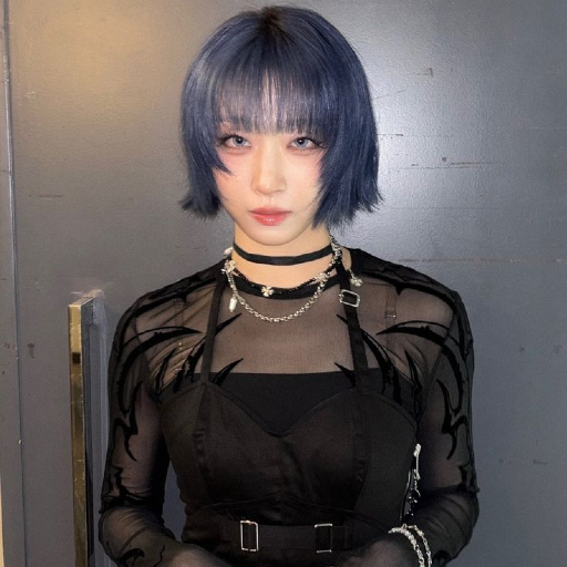 Jisoo gallery image