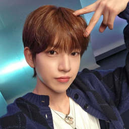 Kim Minjae gallery image