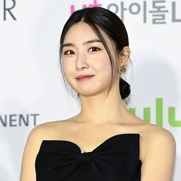 Yuna gallery image