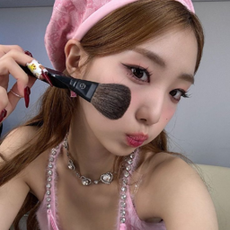 Yeojin gallery image