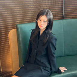 Sullyoon gallery image