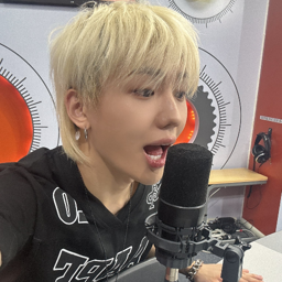 Junhyeok gallery image