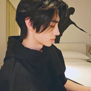 Sunghoon 1