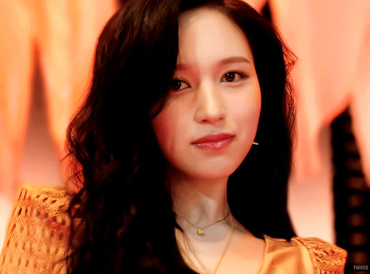 Mina gif