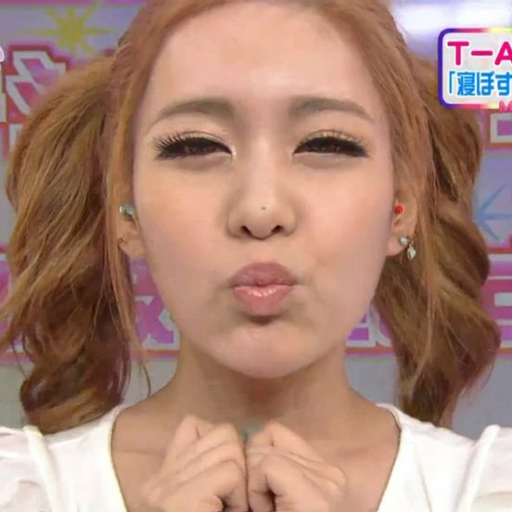 Larawan sa gallery ni Qri