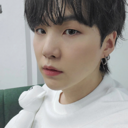 SUGA