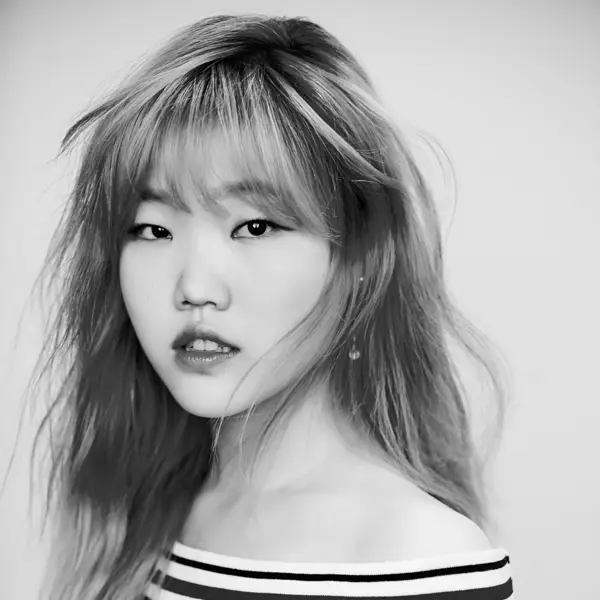 Lee Su-hyun gallery image