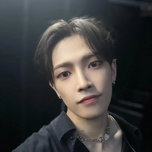 Hongjoong gallery image