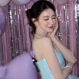 Shuhua gallery image