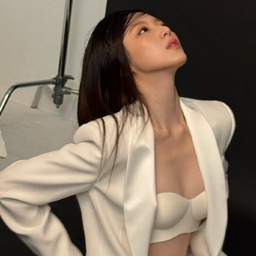 Shuhua gallery image