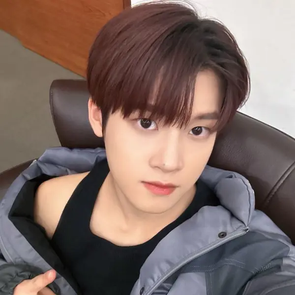 Junmin gallery image