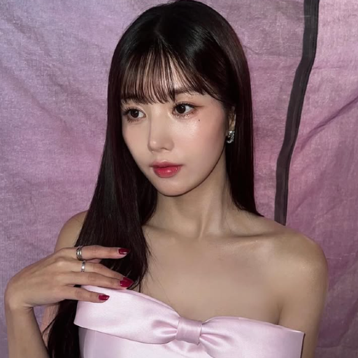 Eunbi gallery image