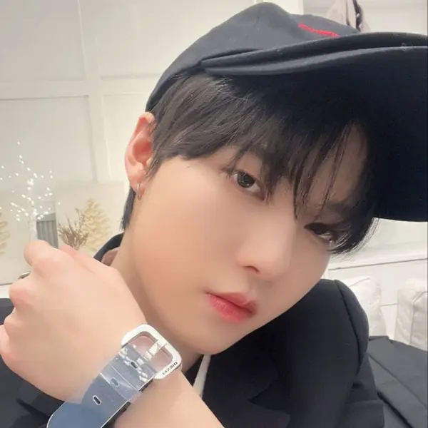 Junghoon gallery image