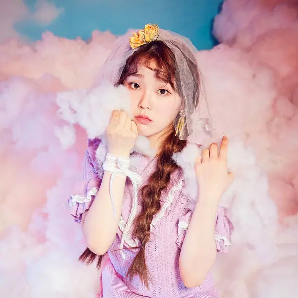 Seunghee gallery image