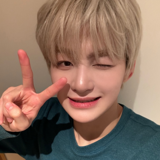 Jihoon gallery image