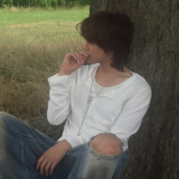 Haechan gallery image