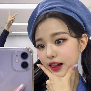 Wonyoung gallery image