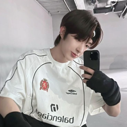 Tomoya gallery image