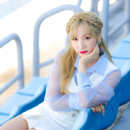 Soyeon gallery image