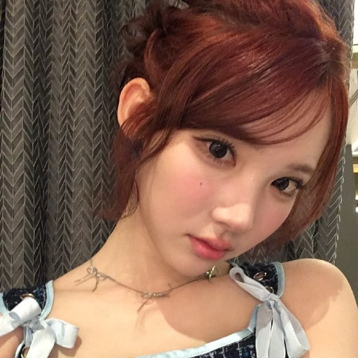 Jiwoo gallery image