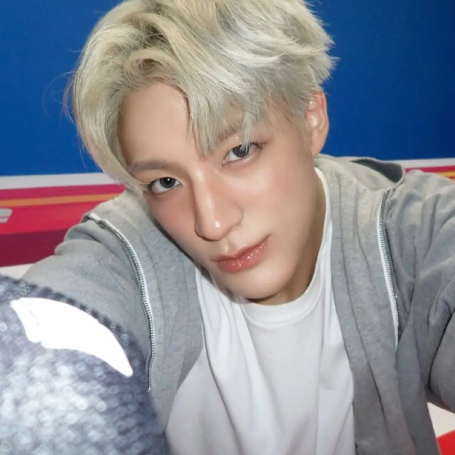 Jeno gallery image