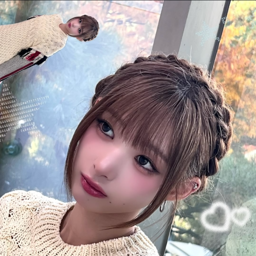 Hyerin gallery image