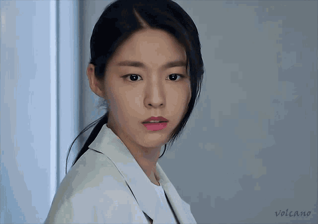 Seolhyun gif