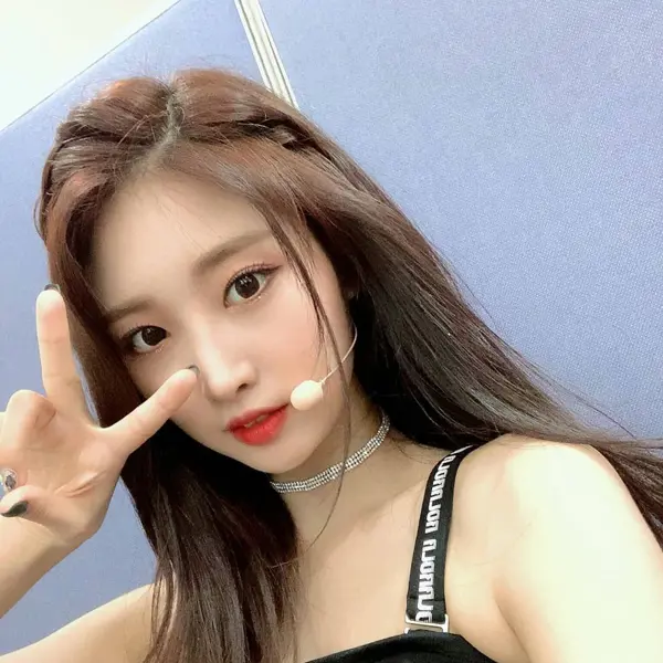 Sihyeon gallery image