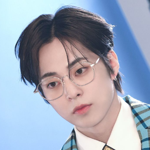 Xiumin gallery image