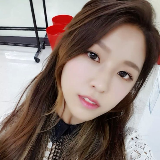 Seolhyun gallery image