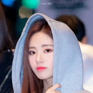 Jiwon gallery image