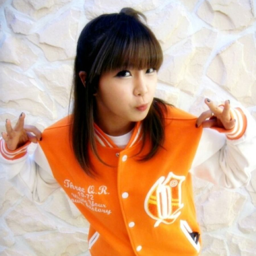 Hyunyoung gallery image