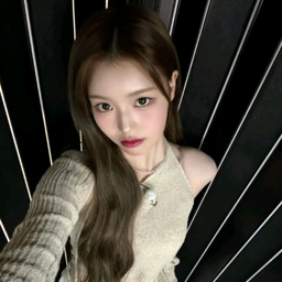 Jeong Saebi gallery image