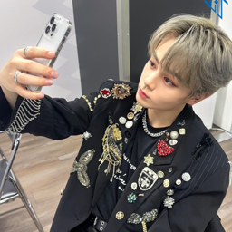 Tsurubo Shion gallery image