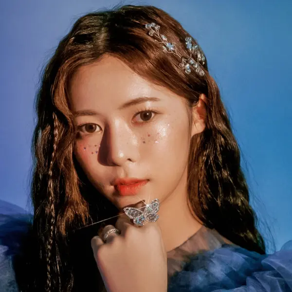 DaHyun gallery image