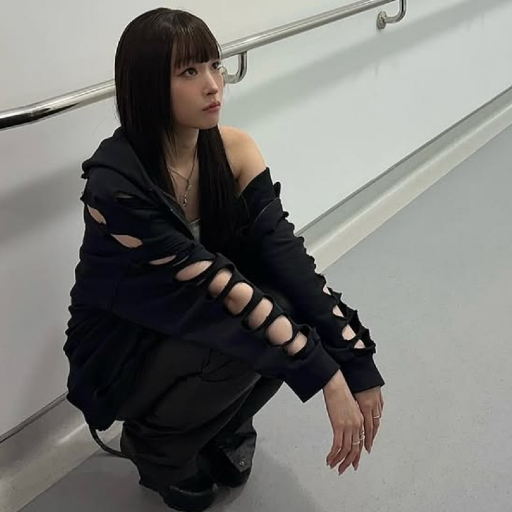 Annie gallery image