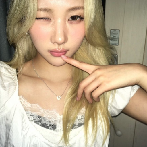 Yeonjung galerijafbeelding