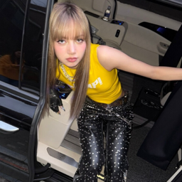 Lalisa gallery image