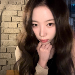 Hong Hyeju gallery image